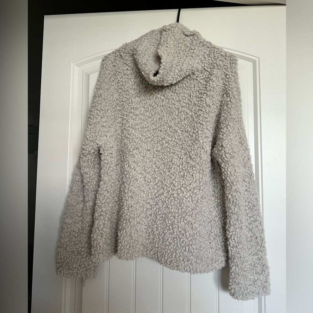 XL Turtle Neck